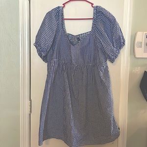 Old Navy blue and white gingham dress!